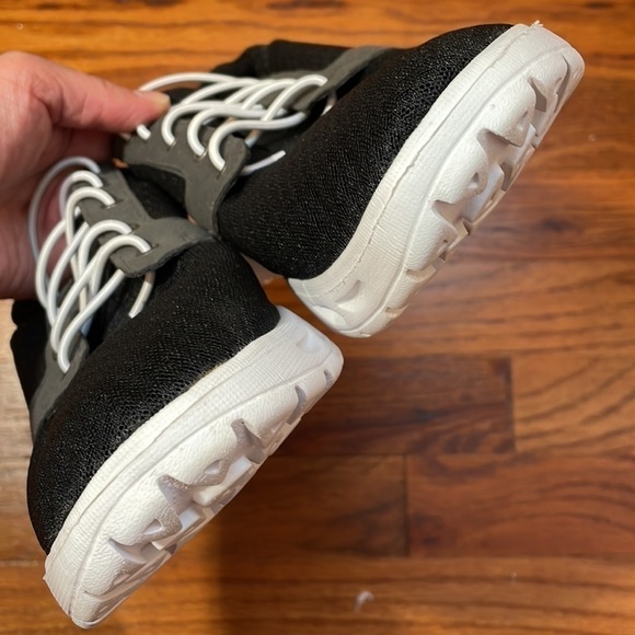 DBX Black Water Shoes‎ Size 8 - Picture 7 of 16